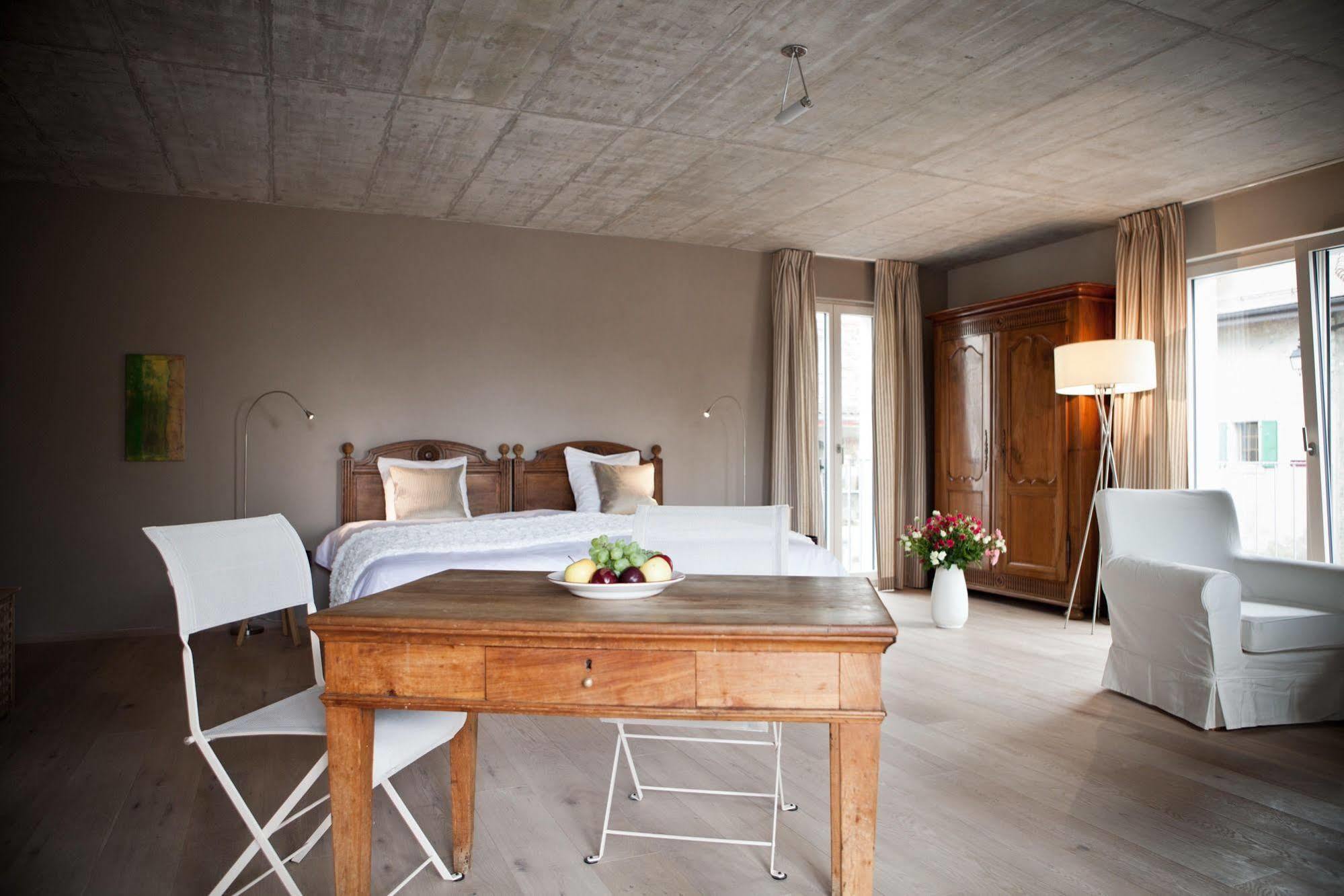 Le Coq Chantant Studios D'Hotes & Boutique Hotel St-Livres Saint-Livres Eksteriør bilde